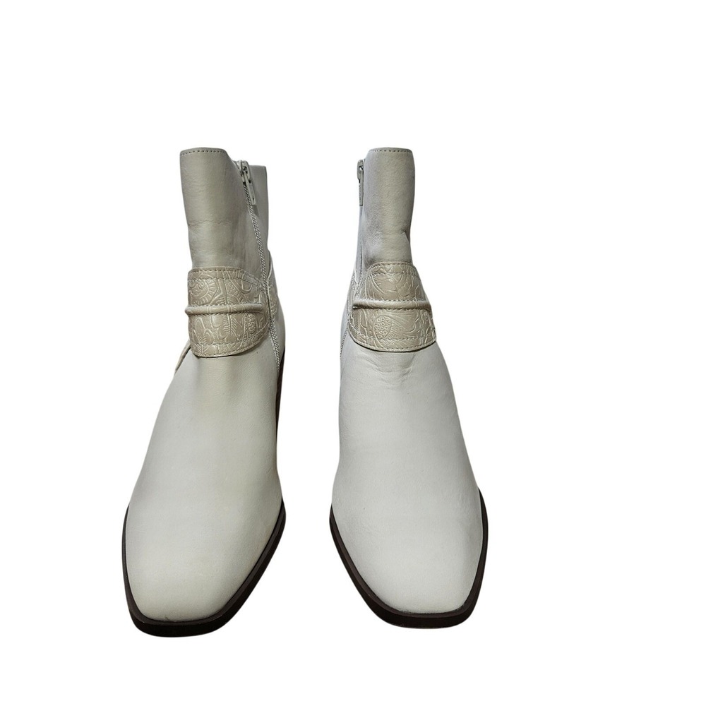Vionic Carnelia Boots Womens Size 8 Block Heel Embossed Strap Water Repellent Sh - Picture 2 of 11